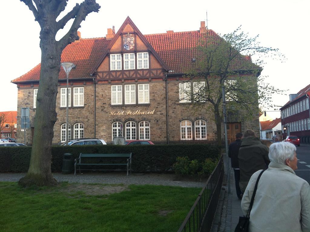 Hotel Posthuzed Ronne Exterior photo